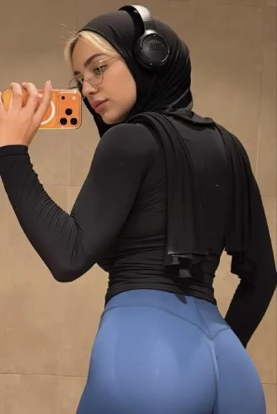 Hande - Tuzla Escort