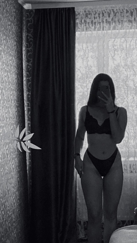 Mescit Çevresinde VIP Model Buse ile Özel Randevu